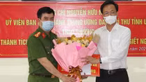 Trao thưởng các tập thể khám phá nhanh vụ án giết người ở Hưng Yên