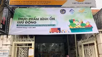 Hàng chục tấn rau củ đến với người dân TP Hồ Chí Minh qua Bưu điện