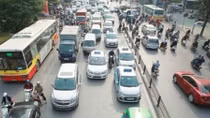Hà Nội tăng quân điều tiết giao thông tại 62 điểm ùn tắc dịp Tết