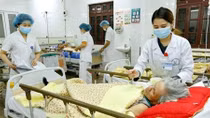 Kiểm tra đột xuất các bệnh viện phục vụ khám, chữa trong dịp Tết