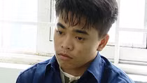 Nam thanh niên "dụ dỗ" bé gái 15 tuổi 