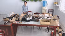 Thuê nhà làm nơi giao dịch, lên mạng mua bán súng