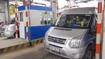 Tài xế tiếp tục phản ứng “phong toả” 6 làn thu phí Trạm T2