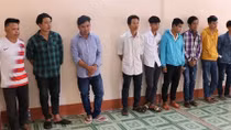 Liên tiếp bắt nhiều đối tượng tổ chức đánh bạc và đánh bạc