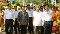 Chủ tịch Quốc hội Nguyễn Thị Kim Ngân làm việc tại Trà Vinh