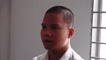 Bắt tạm giam hai anh em cầm dao rượt chém Công an xã