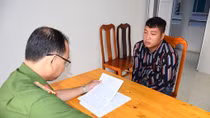 Chém chết người rồi đến Công an đầu thú