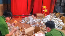 Gần 4 nghìn bánh trung thu không nguồn gốc bị thu giữ ở Cần Thơ