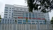 Cách ly nữ tiếp viên tiếp xúc với đoàn khách có người dương tích COVID-19