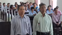 Hai cán bộ Chi cục Quản lý đất đai cùng lãnh án tù