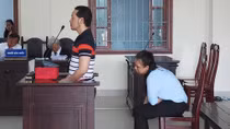 Nữ phóng viên bị tuyên phạt 4 năm tù vì tội lừa đảo
