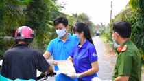 Công an cơ sở Trà Vinh tuyên truyền phòng dịch COVID-19