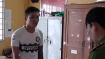 Nhóm "bảo kê" doạ dẫm thu tiền tại các vựa ớt 