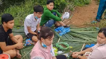Bày tiệc nhậu ngoài ruộng, nhóm thanh niên "chờ" nộp phạt 90 triệu đồng