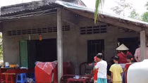 Nhà trường tổ chức tắm biển, một học sinh chết đuối