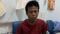 Tên trộm dùng xà beng đục tường khoắng 14 lượng vàng 