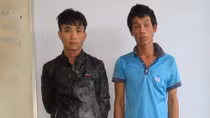 Truy bắt nóng hai kẻ chém người, cướp xe máy