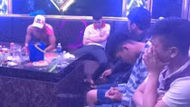 29 thanh niên vào quán karaoke đón năm mới với ma túy