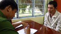 Vác súng đi giải quyết mâu thuẫn tình cảm với con gái chủ nhà