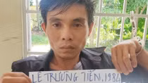 Đến chơi nhà rồi cầm dao đòi cưỡng hiếp 2 cô gái trẻ