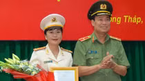 Nữ Phó giám đốc Công an đầu tiên vùng đất Sen Hồng