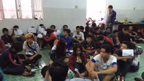 Hơn 100 thanh niên đua xe náo loạn QL 1A