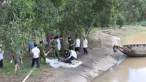 Trầm cảm, người phụ nữ gieo mình xuống sông tự vẫn