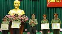 Công an Đồng Tháp tổng kết công tác năm 2017