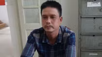 Kẻ gian "làm xiếc" trong tiệm tạp hóa