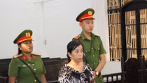 Chiếm đoạt gần 2 tỷ đồng, "hụi viên" lãnh 12 năm tù