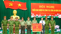 Công an các tỉnh trong cả nước tổ chức triển khai công tác năm 2019