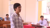 Rủ bạn gái lớp 8 đi chơi qua đêm, lãnh 12 tháng tù