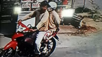 Cặp vợ chồng táng tận lương tâm chuyên cướp giật vé số của người già