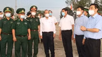 Đồng Tháp quán triệt quan điểm “chống dịch như chống giặc”, chiến lược 5K + vaccine
