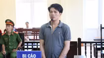 Lãnh án vì cướp vé số của người lớn tuổi