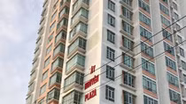 Nam tài xế giết vợ con rồi nhảy lầu
