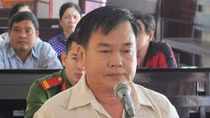 Mang 85 tấn gạo đi đánh bài lãnh 14 năm tù