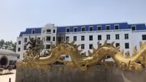 Thuê đất công, tự ý xây dựng công trình sai phép