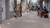 Khởi tố 9 bị can vụ nổ súng chết người 