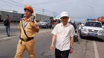 Hình ảnh ùn tắc nghiêm trọng ở BOT Cần Thơ - Phụng Hiệp