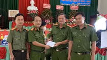 Công an Vĩnh Long quyết tâm về đích hoàn thành chiến dịch cấp CCCD