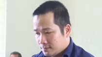 Ném ma tuý vào ca nước phi tang lãnh án 5 năm tù