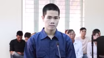 Thuê phòng trọ sống cùng bé gái 15 tuổi, lãnh 18 tháng tù