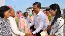 Sâu lắng tình xuân với người dân nghèo trên biển Tây Nam
