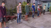Vĩnh Long - Đồng Tháp: Xử phạt hàng loạt người vi phạm chống dịch