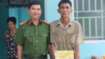Công an TP Cần Thơ trao 2 căn nhà tình nghĩa