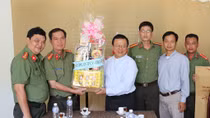 Công an TP Cần Thơ thăm, chúc mừng nhân dịp Lễ Giáng sinh 2016