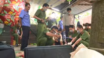 Sát hại mẹ bạn gái vì bị “cấm yêu”