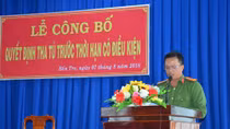 Trại giam Châu Bình, Ngọc Lý công bố quyết định tha tù trước thời hạn