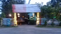 Dùng dao bấm đâm chết người trong nhà hàng, karaoke